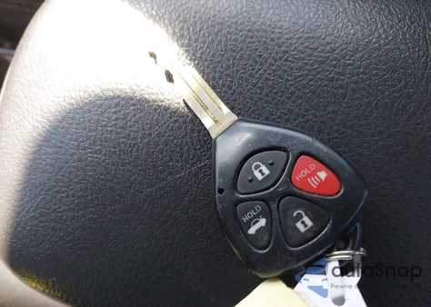 2012 Toyota Corolla S z USA, uszkodzony, nr VIN 2T1BU4EE5CC882396